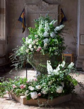 Florists: Lucy Vail